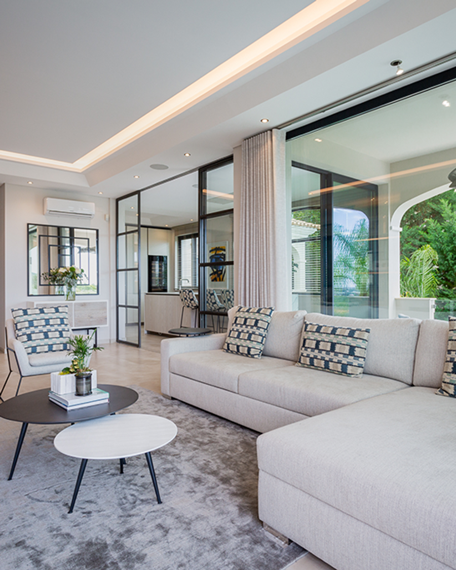 The Crest Loulé — interior design by Melissa Jane Interiors, photo 8